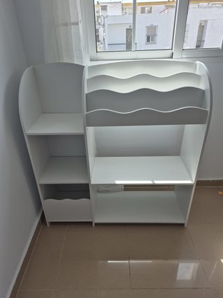 Mueble infantil blanco