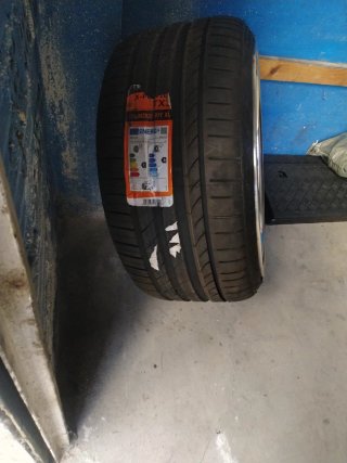 Llantas Doradas 2 piezas. 5x 120 C.B: 72.56