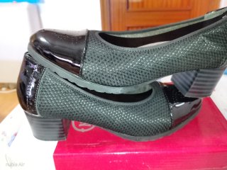 Zapatos de tacón negros