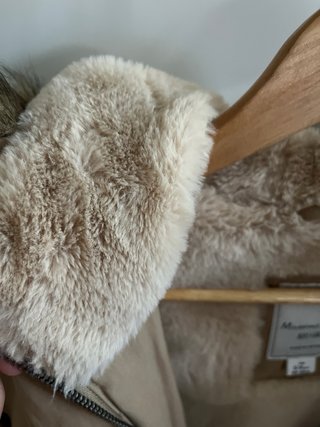 Abrigo Massimo Dutti niña beige Talla 13-14.