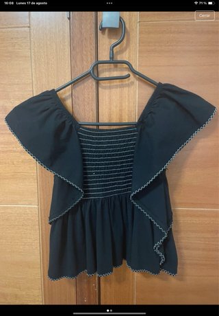 Top Zara Negro Volantes