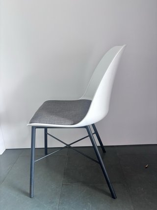 Sillas comedor/cocina blancas y grises