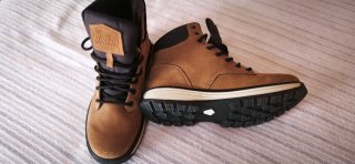 Botas Quechua Marrones y Grises