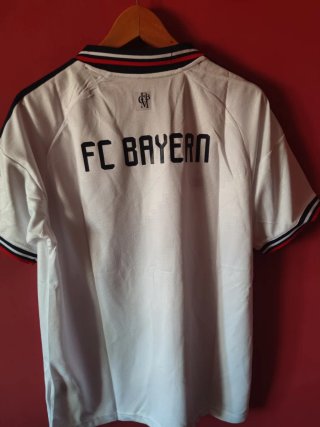 Camiseta Bayern Múnich Talla L Adidas