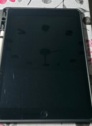 Funda iPad Apple gris + Cargador