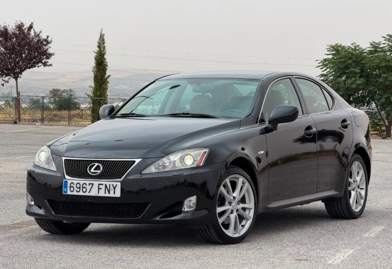 Lexus IS 2007 - foto 1