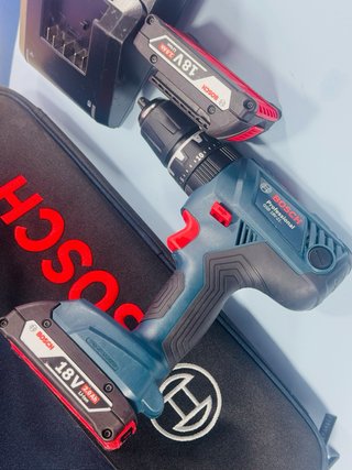 Taladro Percutor Bosch Professional 18V