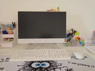 HP All-in-One 22 Blanco