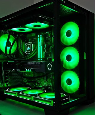 PC GAMING RYZEN 7 RGB