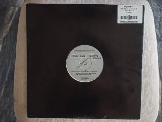 Digital Base - What Comes Out Vinilo Breakbeat