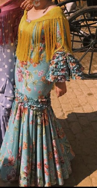 Vestido de Flamenca azul y rosa
