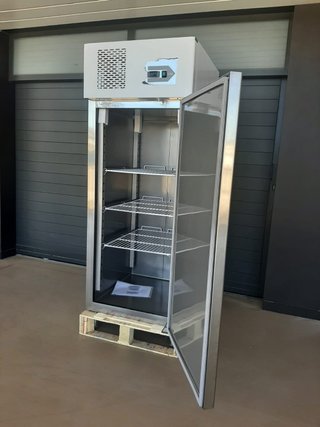 Frigorifero professionale AM654