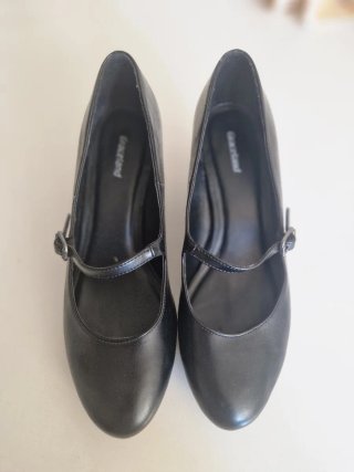Zapatos de tacón negros piel sintética n37