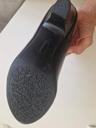Zapatos de tacón negros piel sintética n37