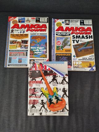 Revistas Amiga Power + Amiga World - prensa retro