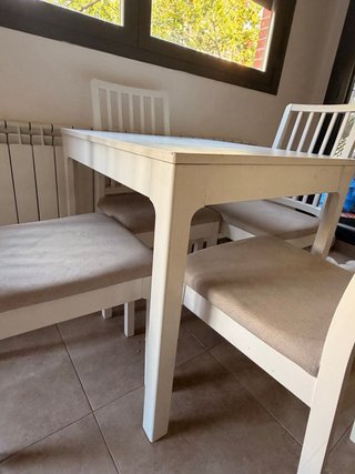 Mesa extensible + 4 sillas