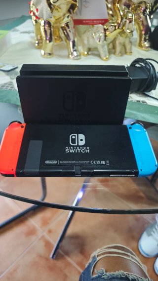 Nintendo Switch 64GB + Tarjeta 64GB