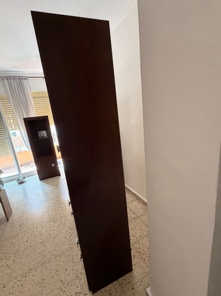 Mueble TV y vitrina salón madera