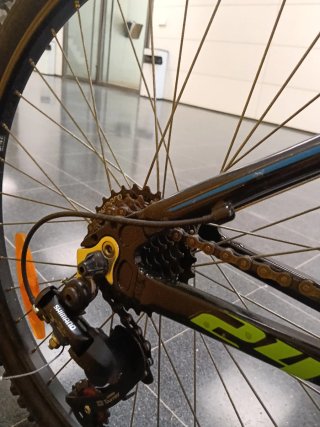 Bici B-PRO 24 Negra/Verde/Azul