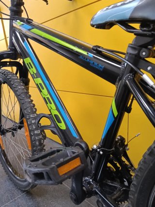 Bici B-PRO 24 Negra/Verde/Azul