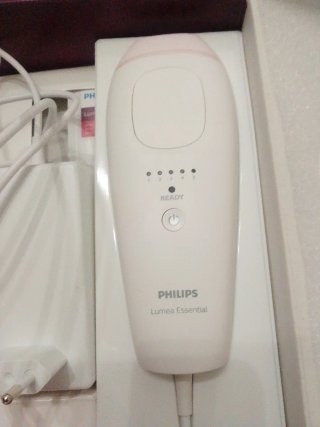 Philips Lumea Essential IPL Depiladora