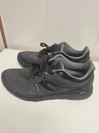 Zapatillas running Kalenji negras y grises