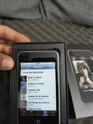 Apple iPod A1213 Plata
