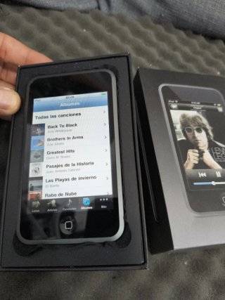 Apple iPod A1213 Plata