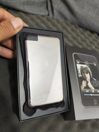Apple iPod A1213 Plata