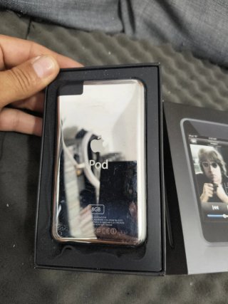 Apple iPod A1213 Plata