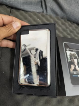 Apple iPod A1213 Plata