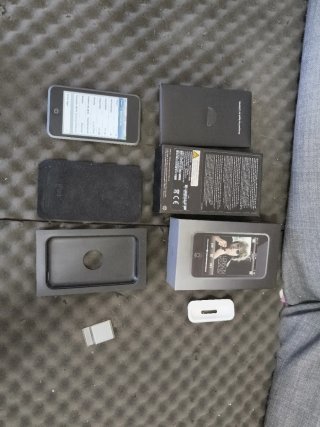 Apple iPod A1213 Plata