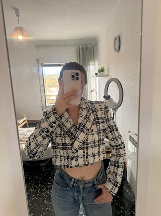 Chaqueta de tweed nueva.