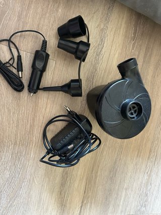 Colchón hinchable individual Intex + bomba de aire