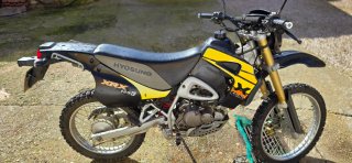 Hyosung XRX 125 Enduro Moto