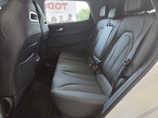 Ebro S400 1.5 DHE HEV Excellence CVT
