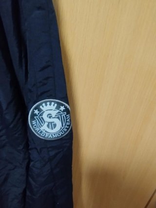 Chaqueta Supreme Talla L Negra