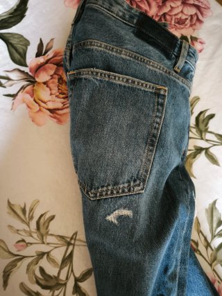 Tejanos vaqueros con parches