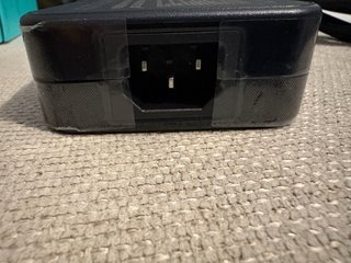 Fuente ASUS ADP-230GB B 230W 19,5V 11,8A