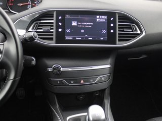 Peugeot 308 5p Allure 1.5 BlueHDi 96KW (130CV)