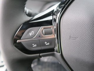 Peugeot 2008 Allure Pack Puretech 100 S&S 6 Vel. MAN