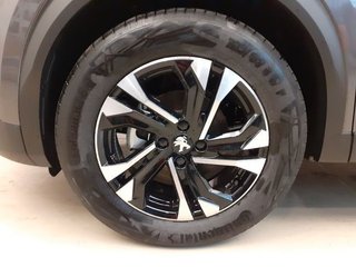Peugeot 2008 GT Puretech 130 S&S 6 Vel. MAN