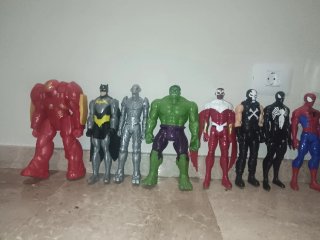 Lote Figuras Marvel y DC