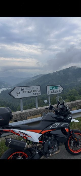 KTM 890 SMT 2023 - 11.000 km