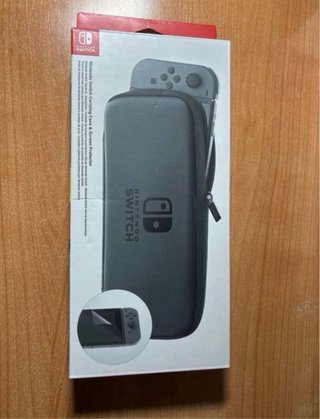 Nintendo Switch + Funda Oficial + Super Mario Odes