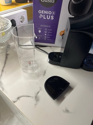 Cafetera Nescafé Dolce Gusto Genio S Plus