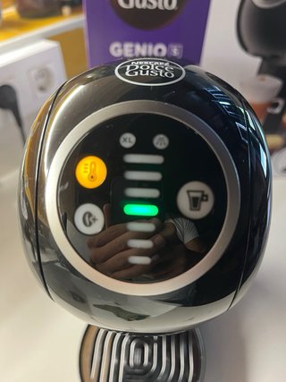 Cafetera Nescafé Dolce Gusto Genio S Plus
