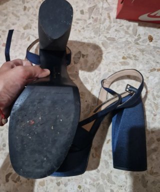 Tacones azules de plataforma