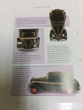 Citroen 11 Taxi Madrid 1955, con urna y base.
