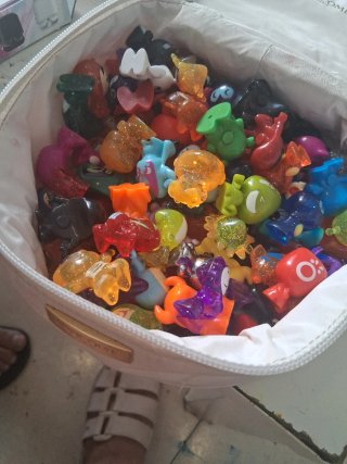 94 Muñecos Gogo Nuevos a 0,50 por pieza